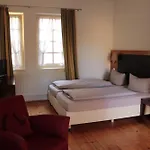 Habichtstein 3*