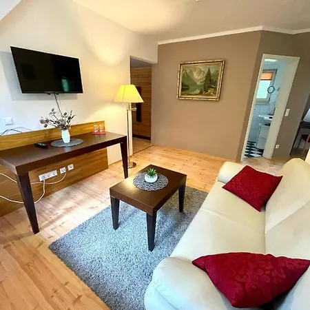 Habichtstein 3* アレクシスバート