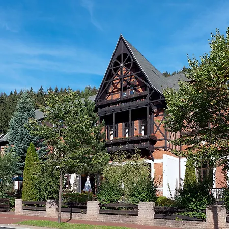 Habichtstein 3* アレクシスバート