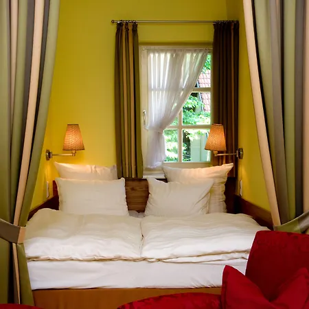 Habichtstein 3*