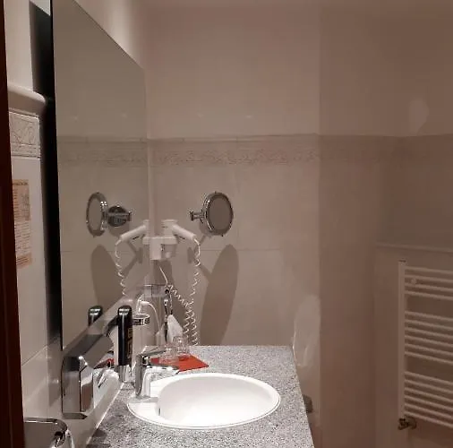 Habichtstein 3* アレクシスバート