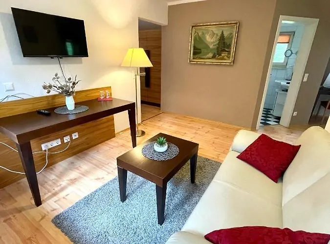 Habichtstein 3* アレクシスバート