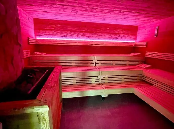 ホテル Habichtstein 3*