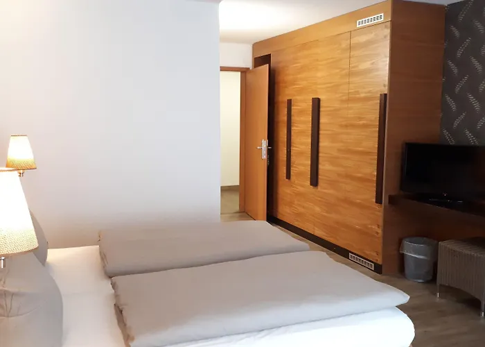 Habichtstein 3* アレクシスバート