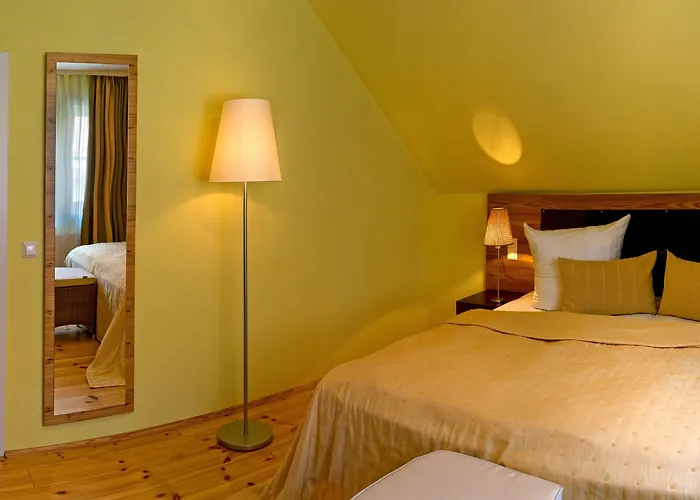 ホテル Habichtstein 3*